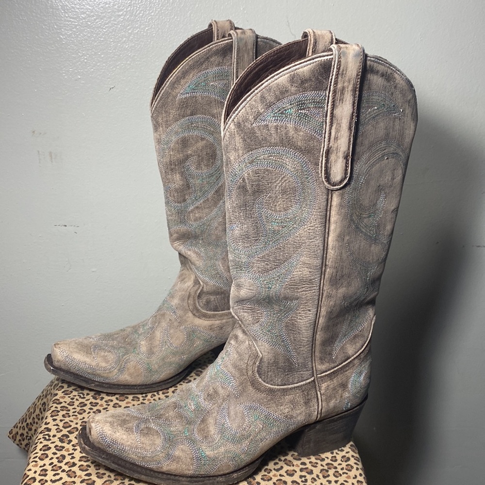 Gorgeous Gray with Blue Stitching Lane Boots